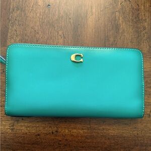 Coach skinny wallet